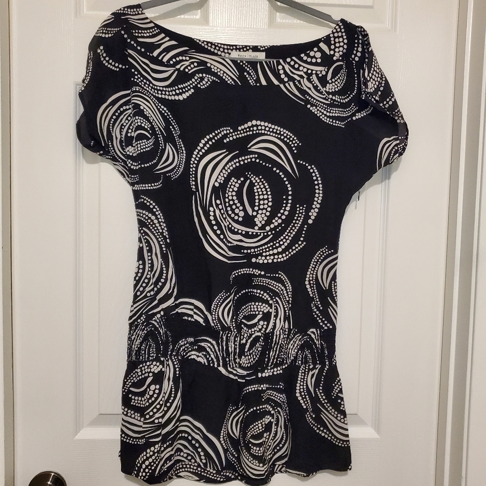 White House Black Market Women Black Short Sleeve Silk Top S